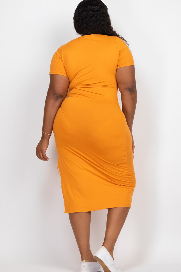 Plus Size Ruched Short Sleeve Midi Dress