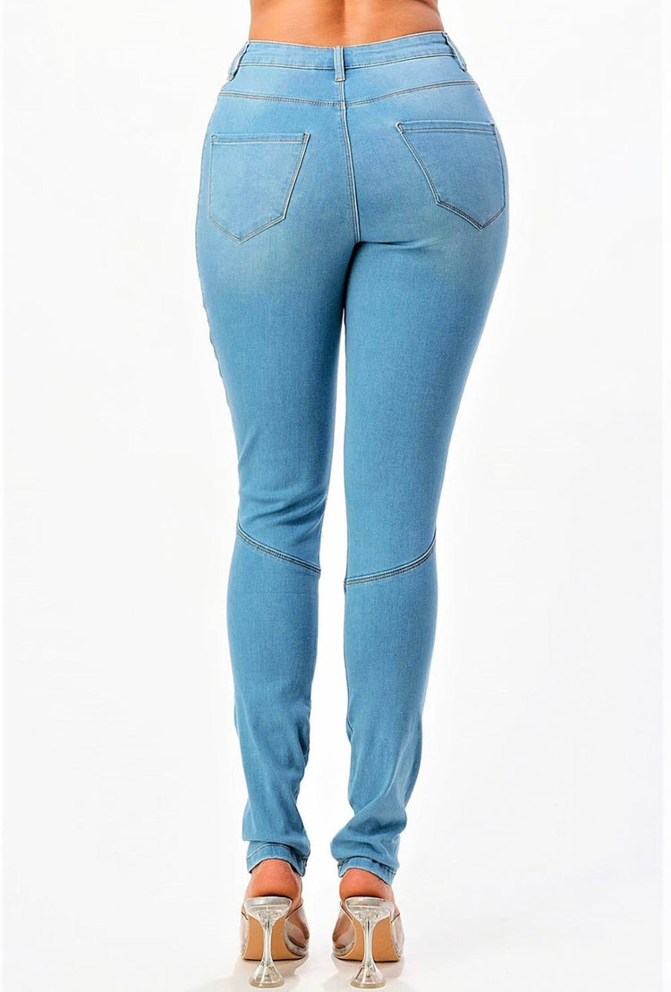 Cell Phone Pocket Skinny Leg Jeans (Some Stretch)